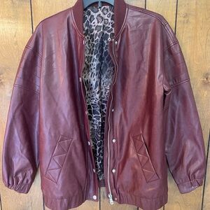 Source Unknown Burgundy Faux Leather Bomber Jacket with Leopard Lining